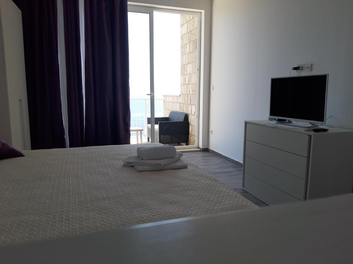 Relaxing Apartment With A Sea View 2 Sobra Exteriér fotografie